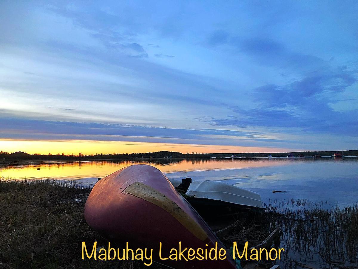 לינה וארוחת בוקר ילונייף Mabuhay Lakeside Manor מראה חיצוני תמונה