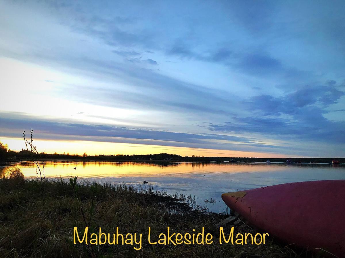 לינה וארוחת בוקר ילונייף Mabuhay Lakeside Manor מראה חיצוני תמונה